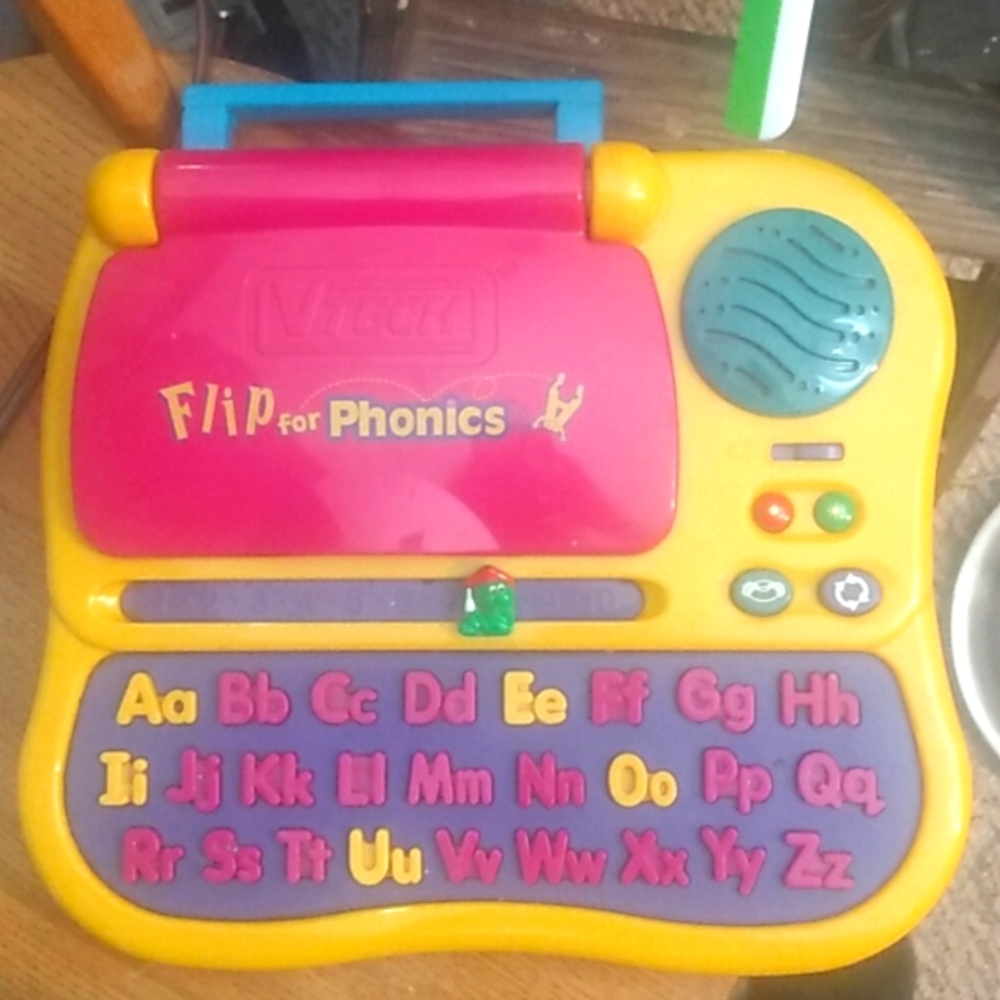 VTech Flip For Phonics Electronic Learning Board